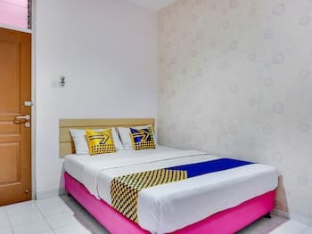 SPOT ON 2214 Wisma Jampea