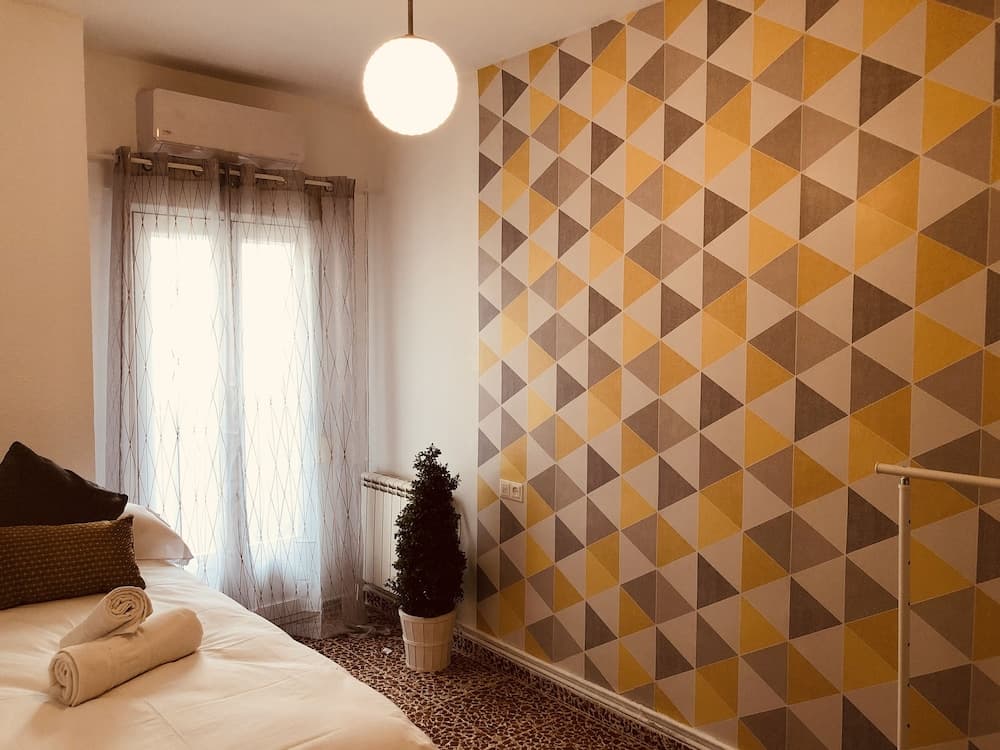 tuGuest Gran Via 42 Apartment