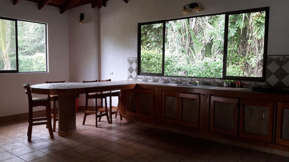 OceanBlue Samara Lodge