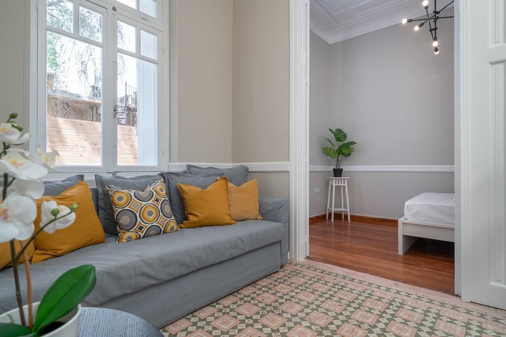 Nemeseos 82m² homm Apartment with Roof Garden and Pool