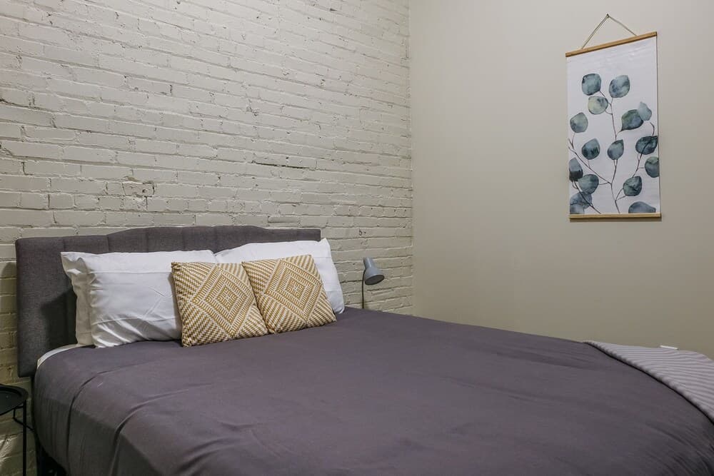 FRONTDESK 917 Locust St Apts Downtown St Louis