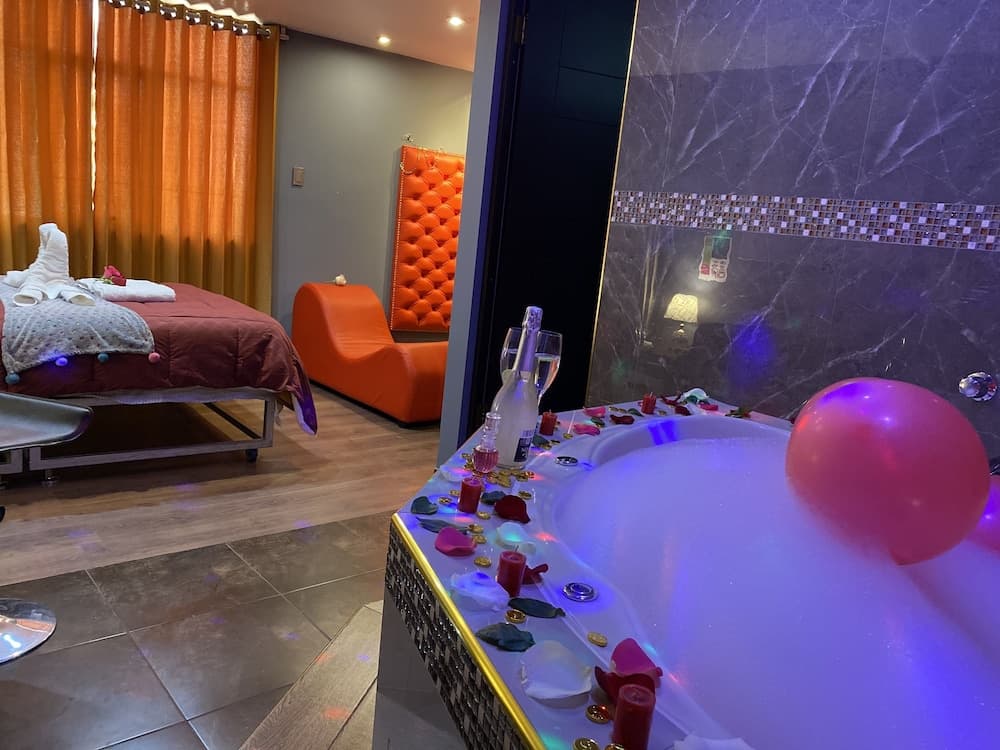 Puno Victoria Suites