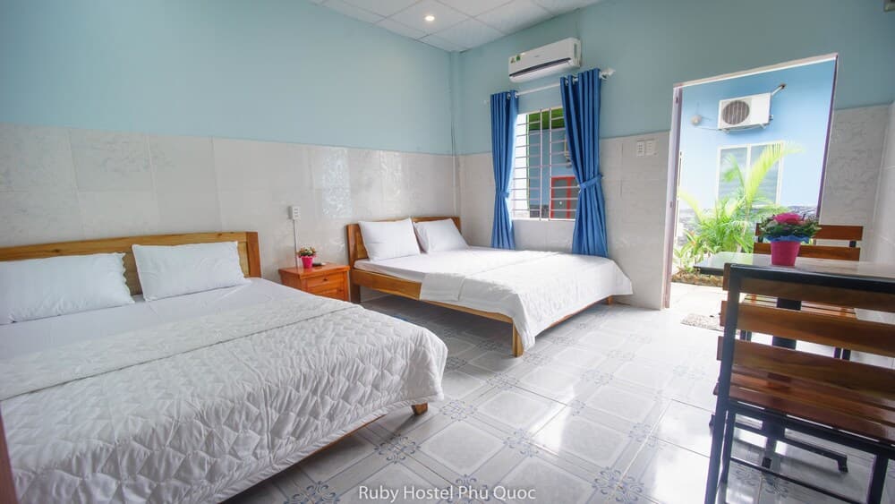 Ruby Phu Quoc Hostel