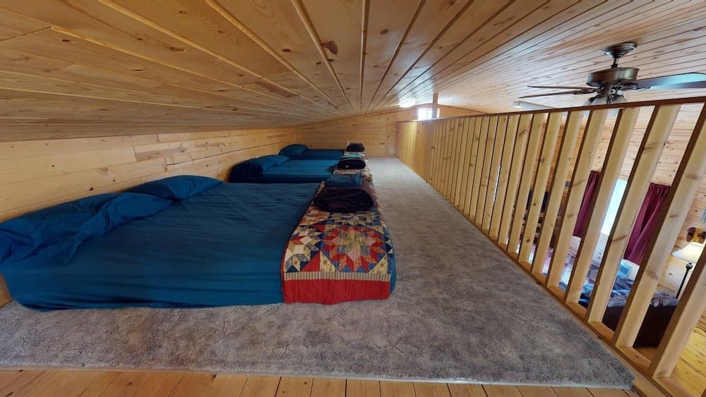 Mountain Ranch Cabin Stunning