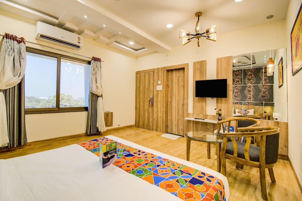 FabHotel Prime Om Epic