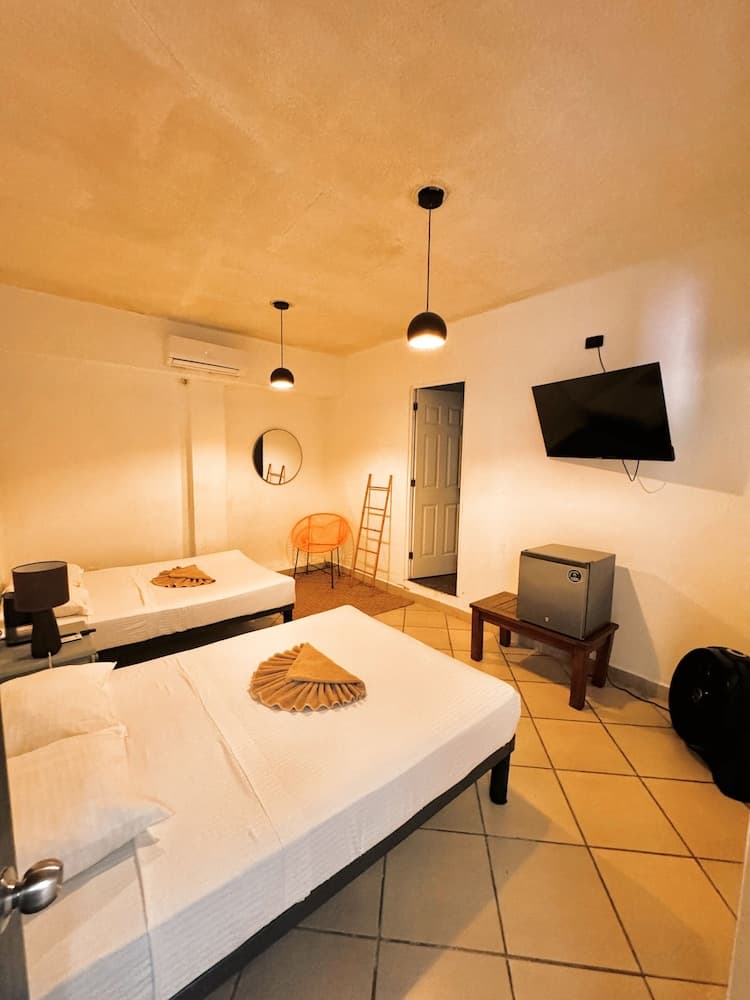 3B| Wellness Hotel & Hostel