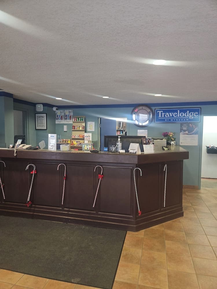 Travelodge by Wyndham Edson