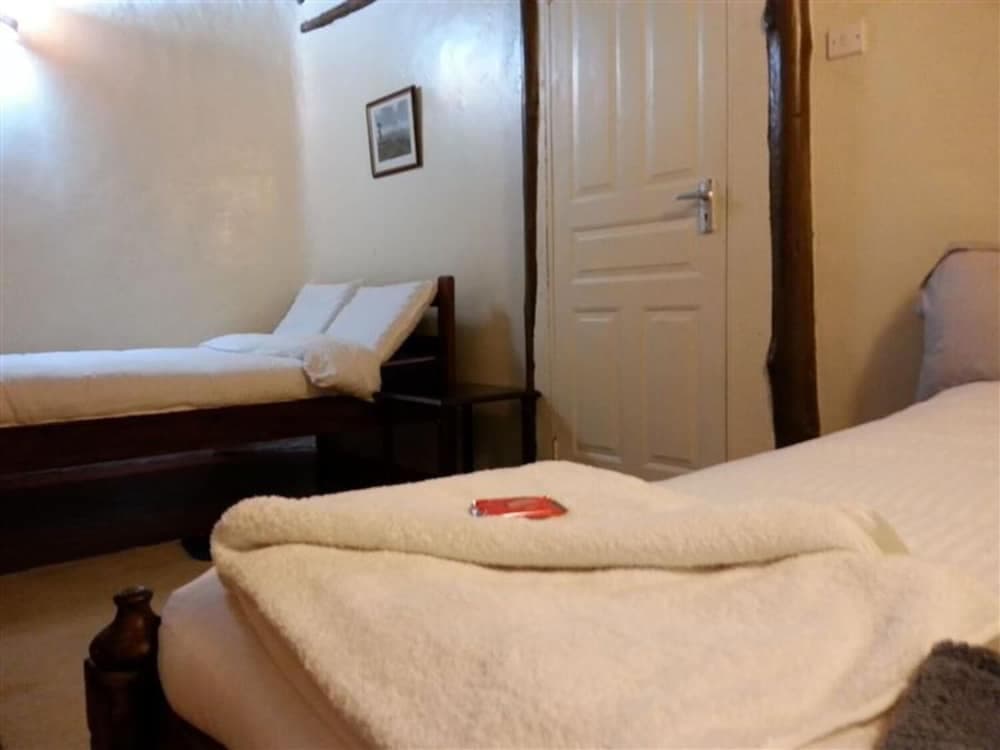 The Great Circle Lodge