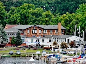 Hotel Pension Zum Alten Fährhaus