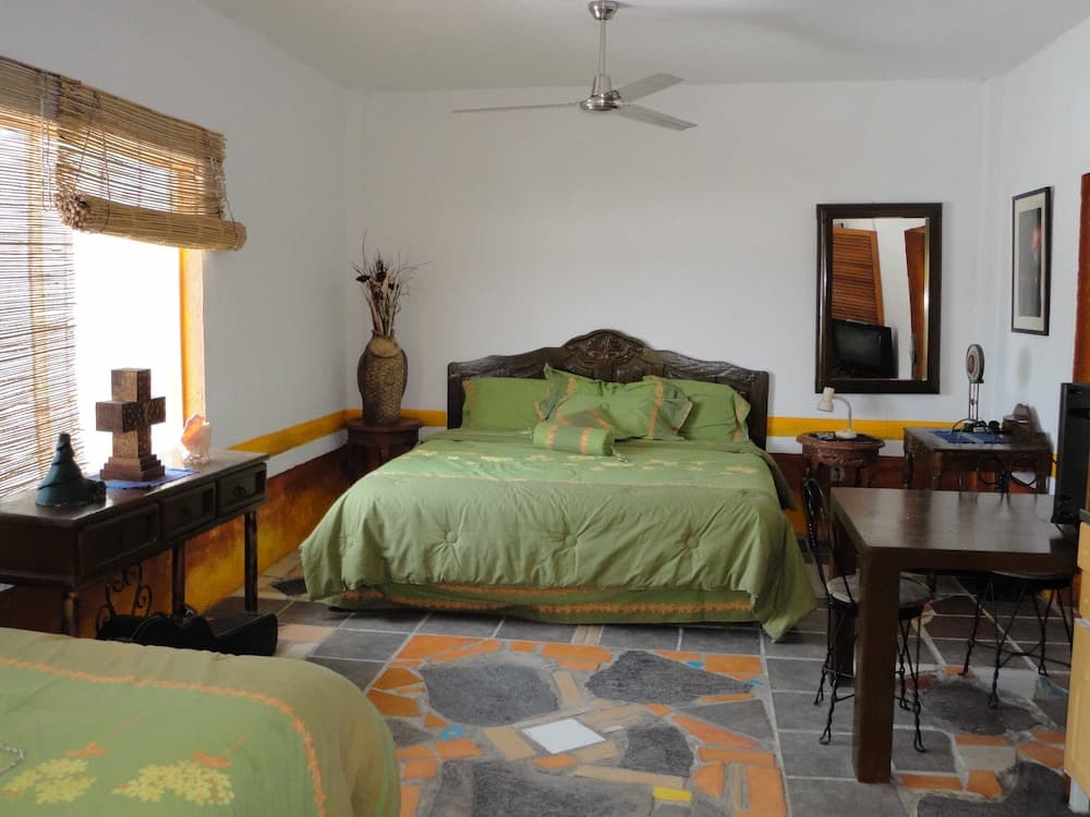 Casa Artista BnB Manzanillo