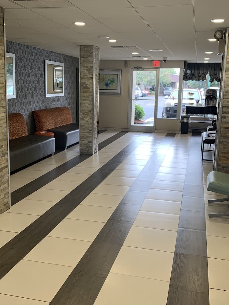 Quality Inn Airport South