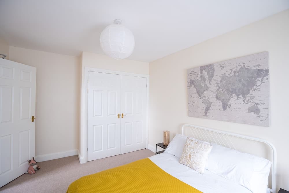 Ella Fitzgerald - Luxury 2 Bedroom Apt