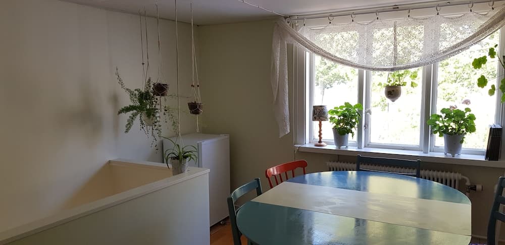 Horvan Bokkafé & Bed & Breakfast