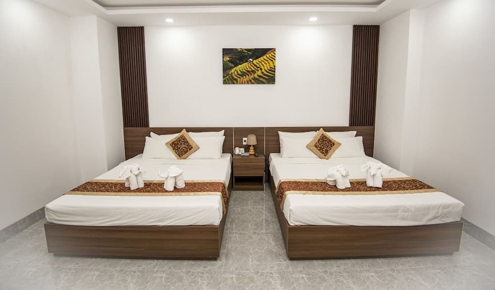 Huy Ngoc Hotel