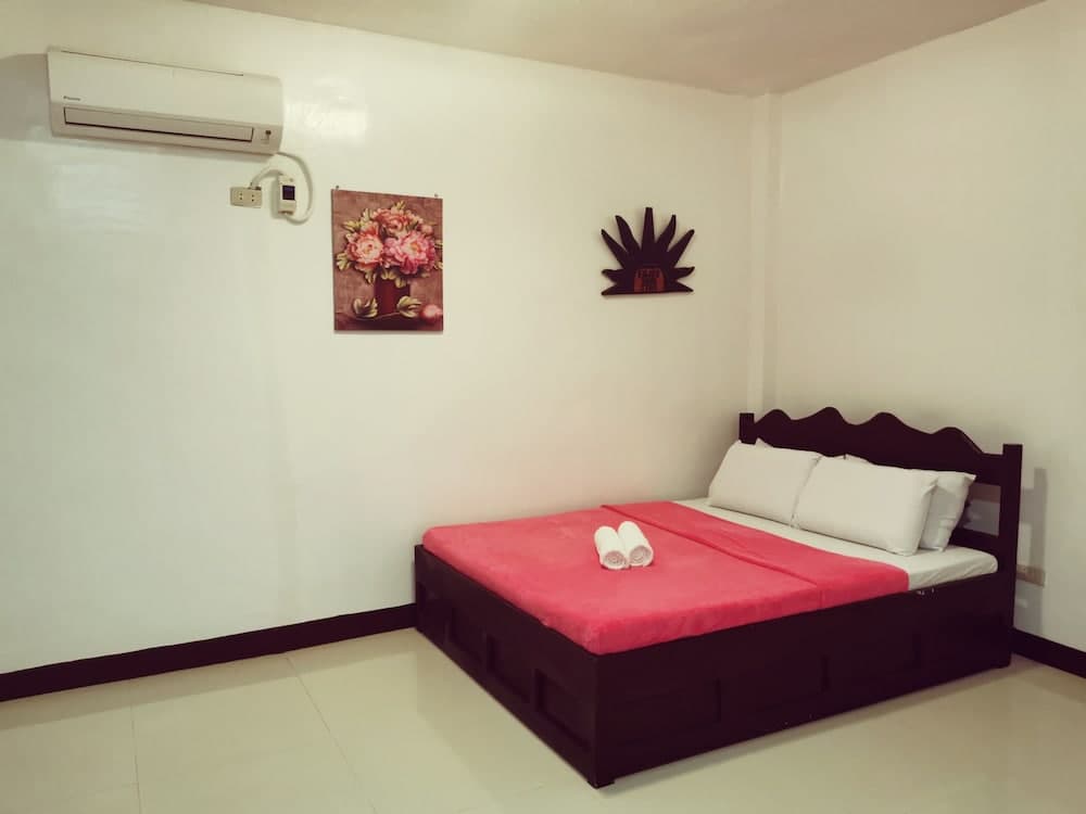 Sunrise Garden Lake Resort