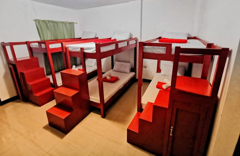 Sunrise Garden Lake Resort