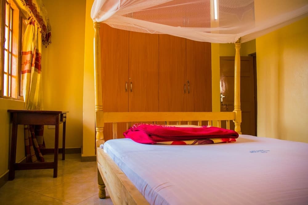 Kenthill Guest House