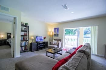 Minium At Lakeside Golf & Cc - Unit 104 3 Bedroom Apts by RedAwning