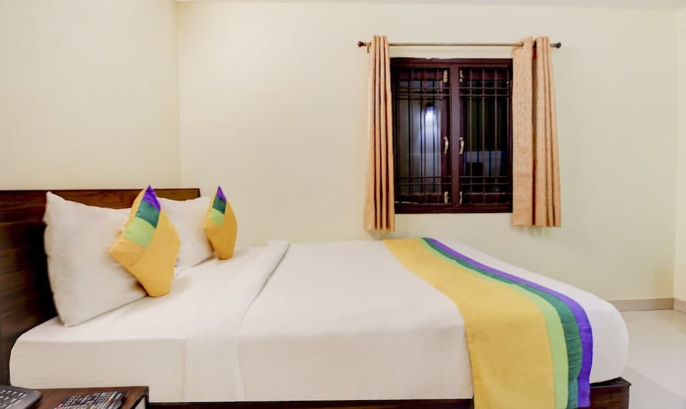 Itsy Hotels Royal Monarch