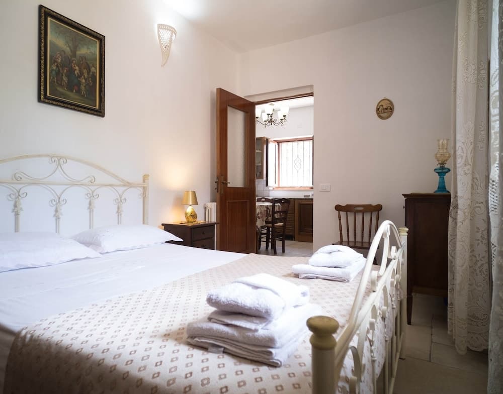 Trullo Paan Pascarosa Ostuni by Typney