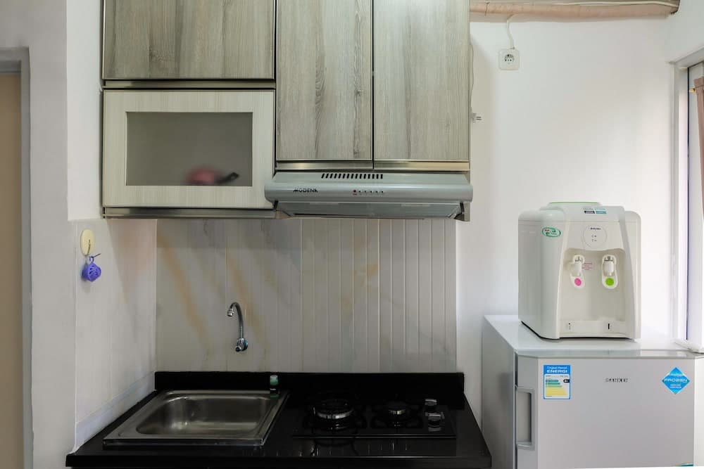 Simply Homey 2BR Pancoran Riverside Apartment