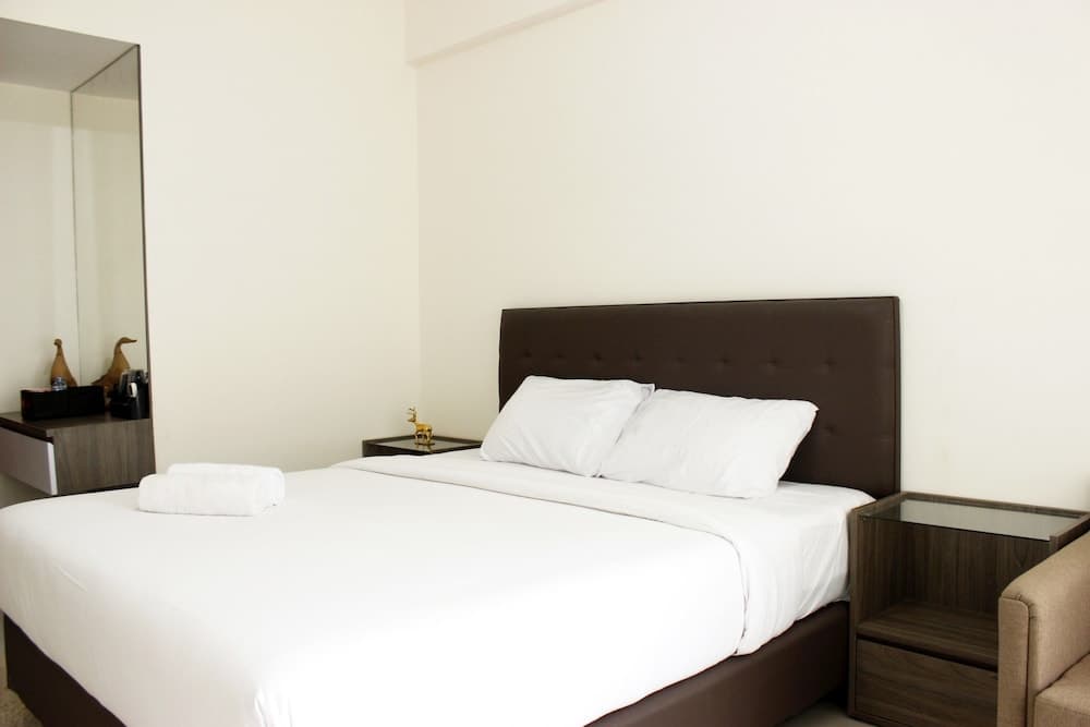 Modern Studio Apartment at Galeri Ciumbuleuit 3