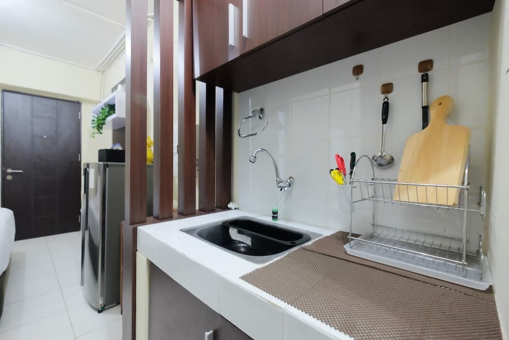 Minimalist Studio at Kebagusan City Apartment