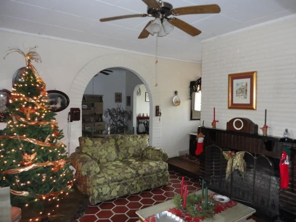 La Posada de Juan B&B