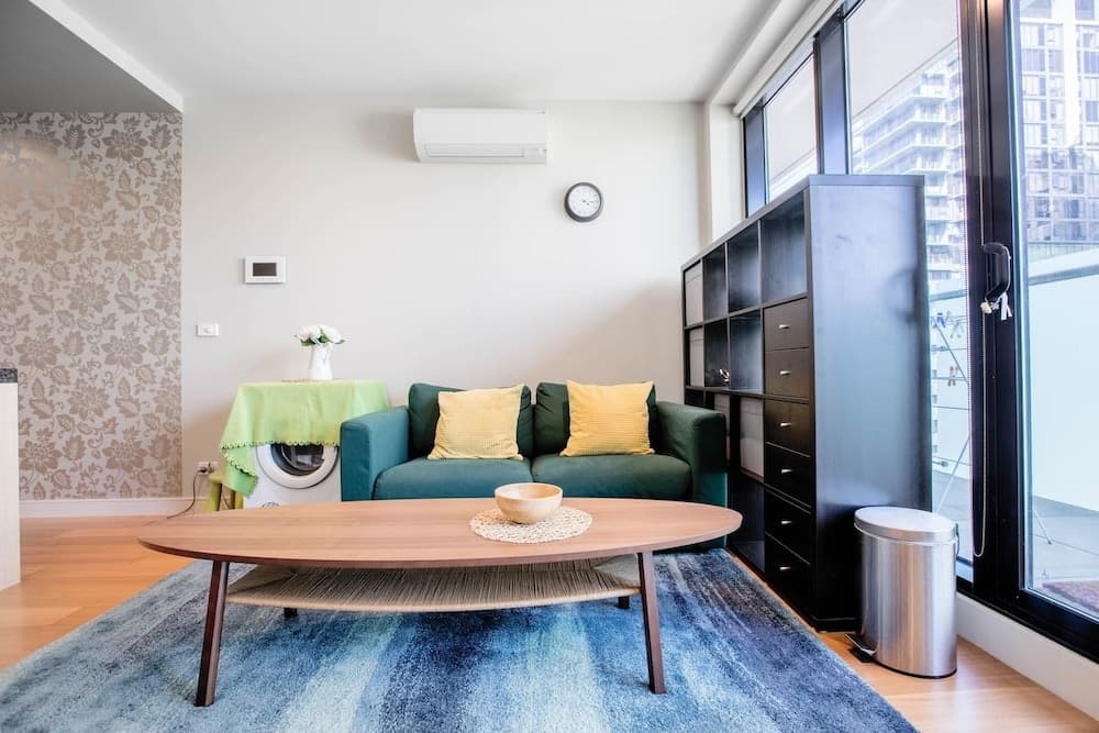 Cozy 1 Bedroom In Melbourne Great View