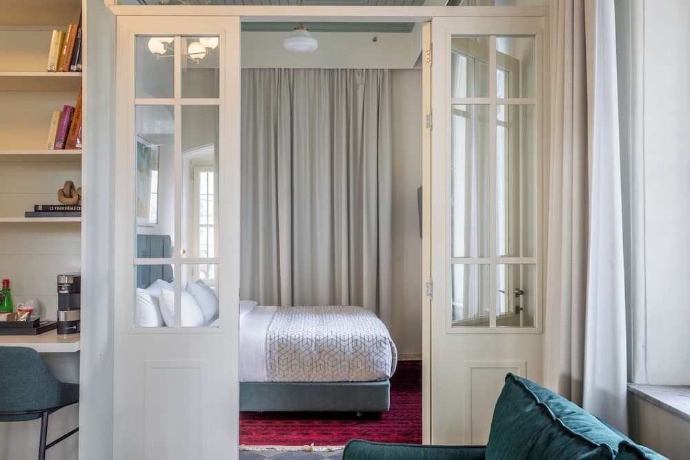 THE GUTMAN TLV - Neve Tzedek