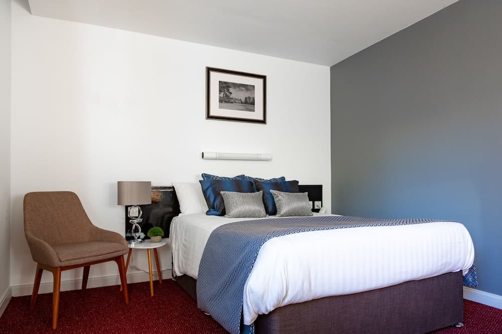 The Hawkhills - Adults Only