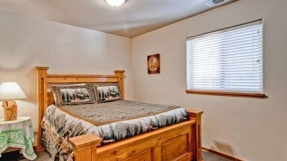 Scenic Wonders Yosemite Summit 5 Bedroom