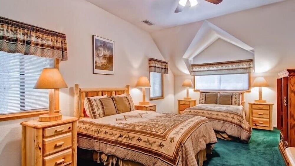 Scenic Wonders Yosemite View 3 Bedrooms
