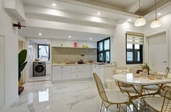 Old Beach American Style Apartment