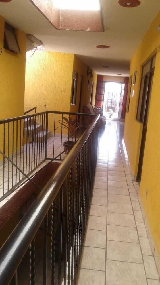 Hotel Siesta Santuario