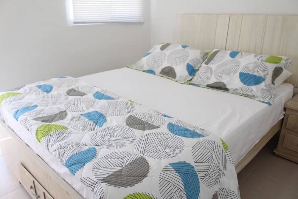 Arena Beach Hotel By Geh Suites