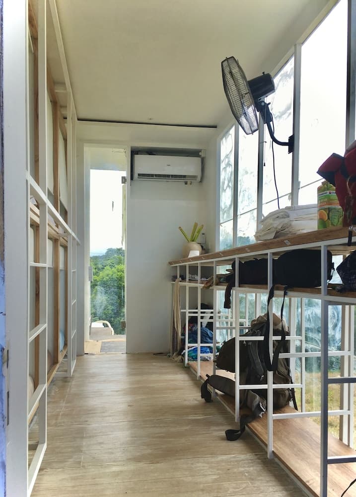 The Hide Hostel at Canggu - Adults Only