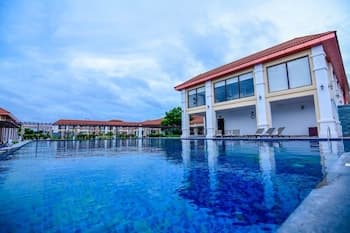 Spoorti Resort and Club