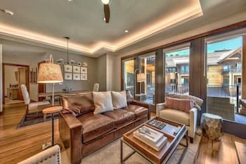 Steps From Heavenly Village & Gondola-luxury 3br  3 Bedroom Condo by RedAwning