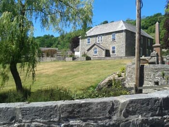 Sannan Court Holiday Apartments