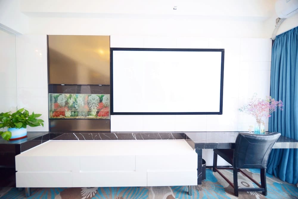 Aimei Poly Apartment Near Changlong Park