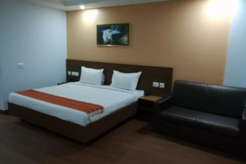 Hotel SPS Inn by ShriGo Hotels