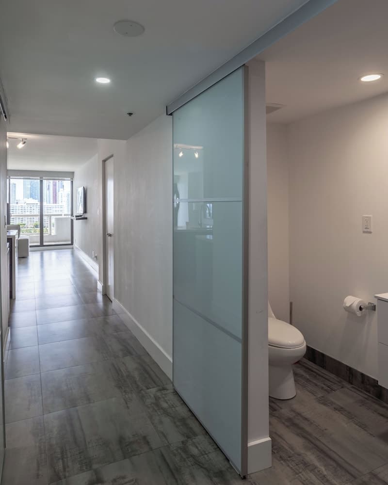 Ocean View Condo With Gorgeous Miami Sunset