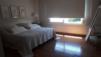 Acogedora Casa En Exclusivo Barrio