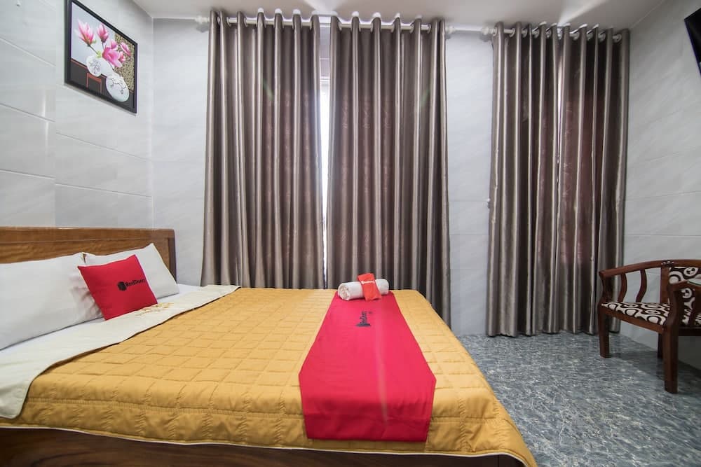 RedDoorz @ Cach Mang Thang Tam Danang