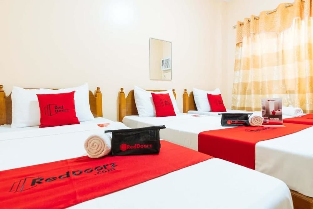 RedDoorz near Puerto Princesa City Coliseum