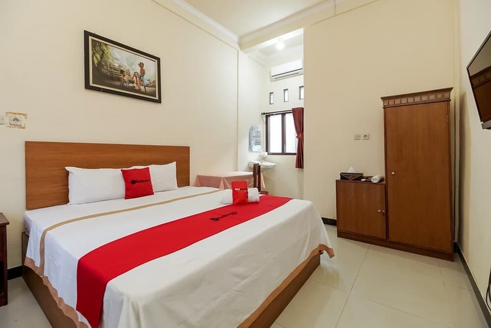RedDoorz @ Jalan Hos Cokroaminoto Mataram