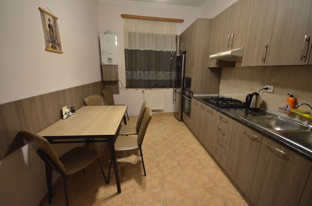 Apartment on Kotetishvili 3 ap 4