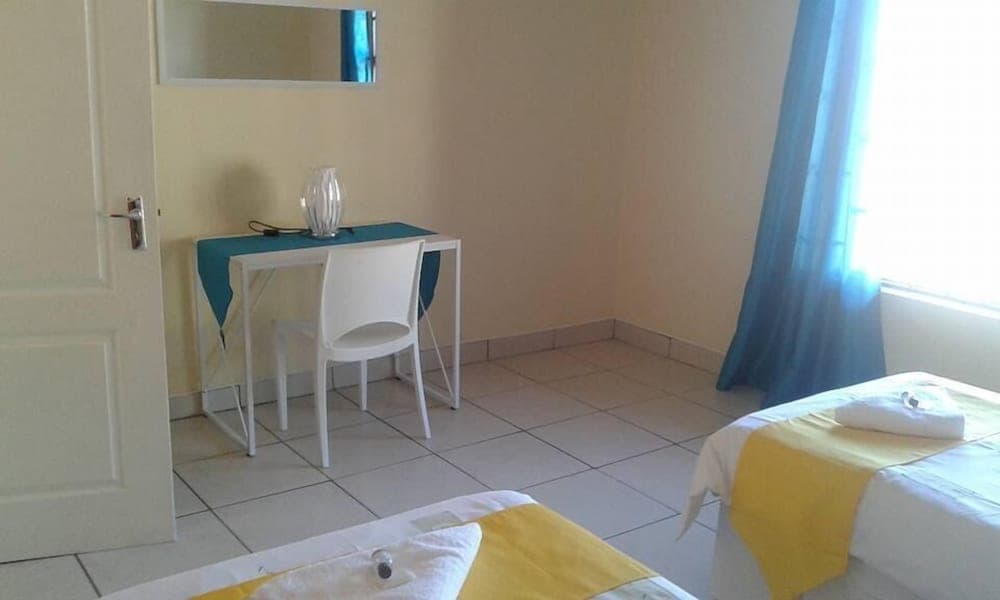 Hillside Cottage Guest House