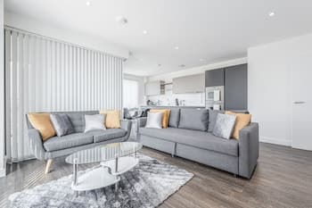 EMERALD APARTMENTS LONDON